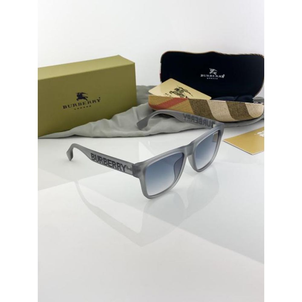 Burberr_grey_blue_shaded_4358