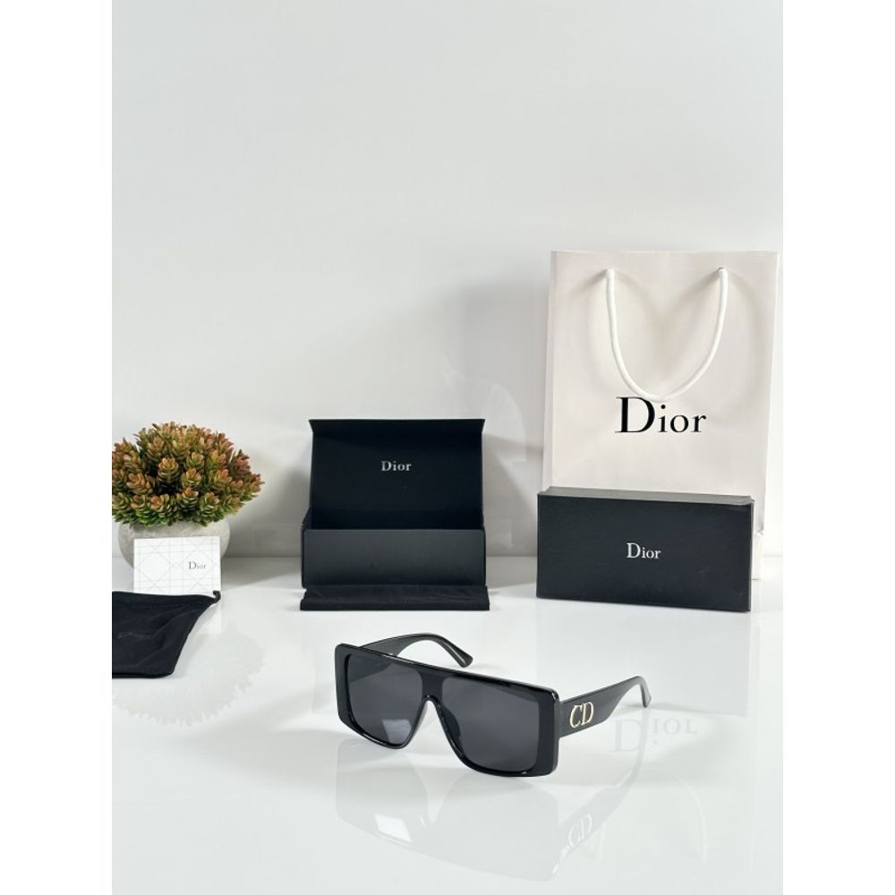Diyor_WMNS_1062_Black