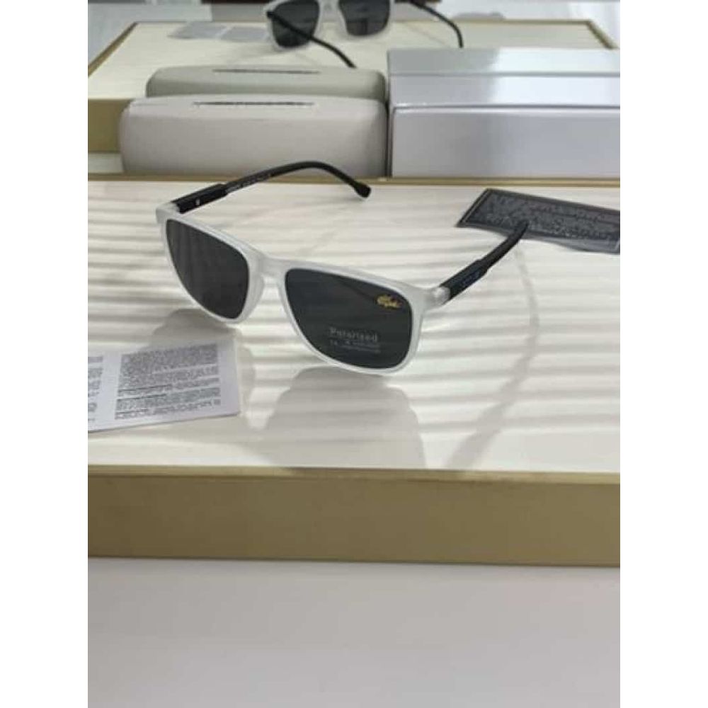 1001 white black