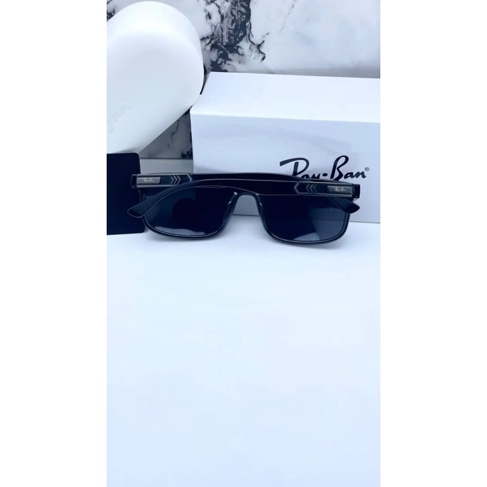 Rayban 5681 black
