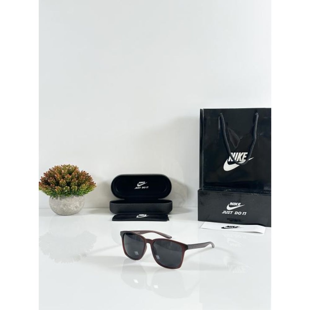 Nikke_810_Brown_Black