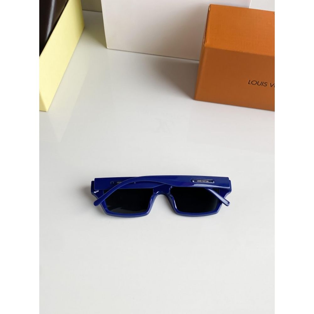 Loius vutton_blue_3011
