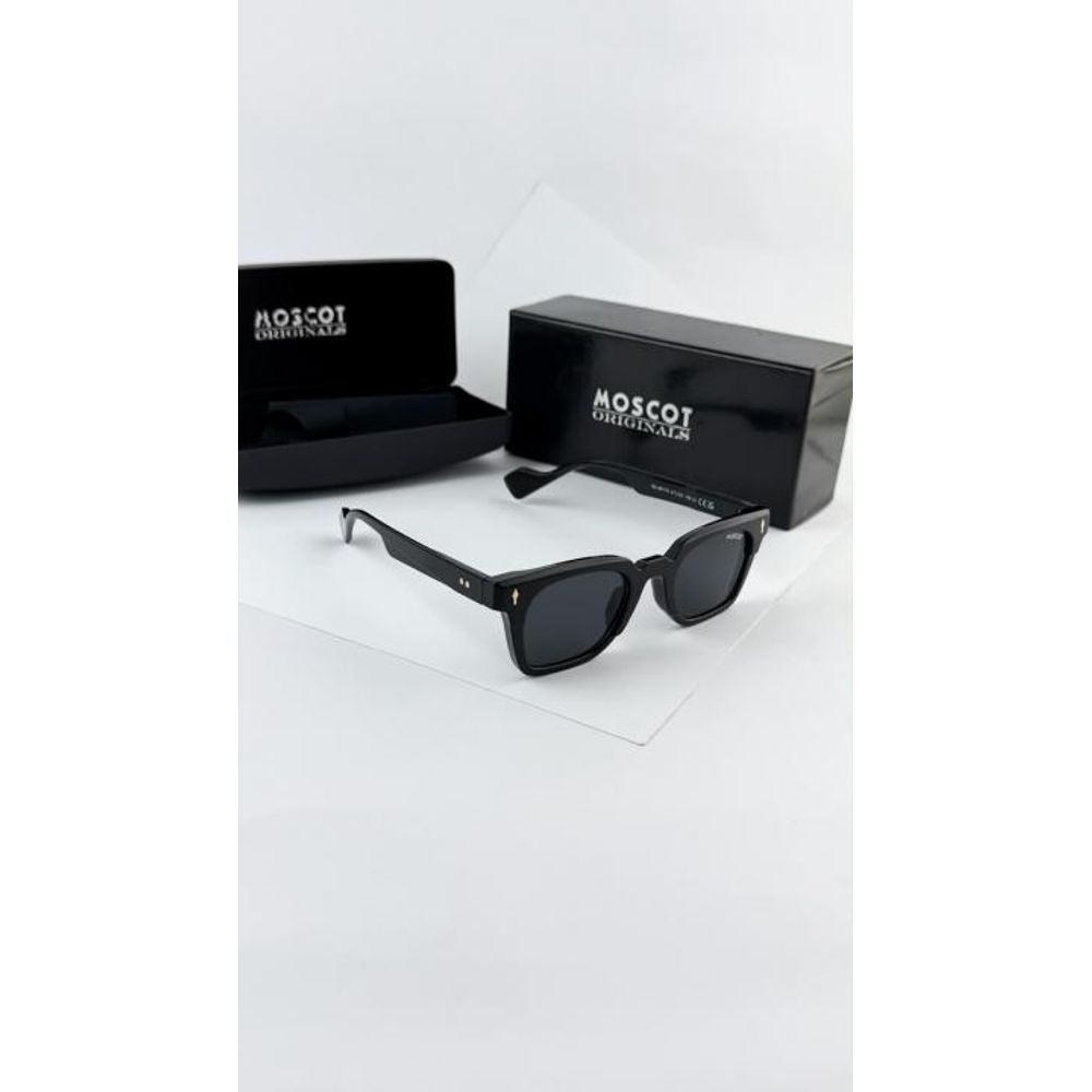 MOSCOT_BLACK_98179