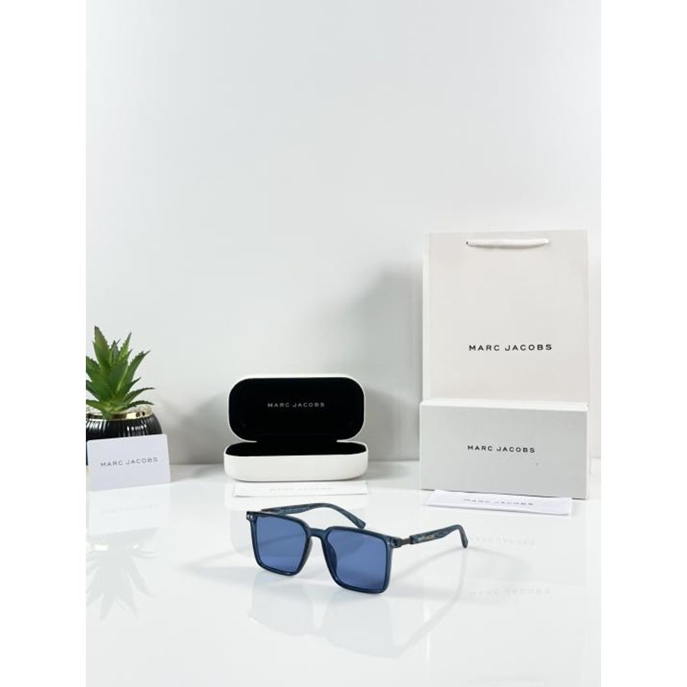 Marc Jacobs 300 Blue