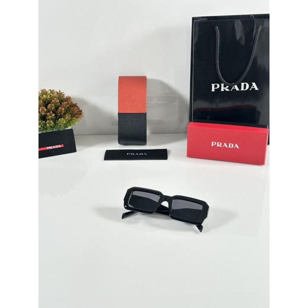 PR 6079 Black