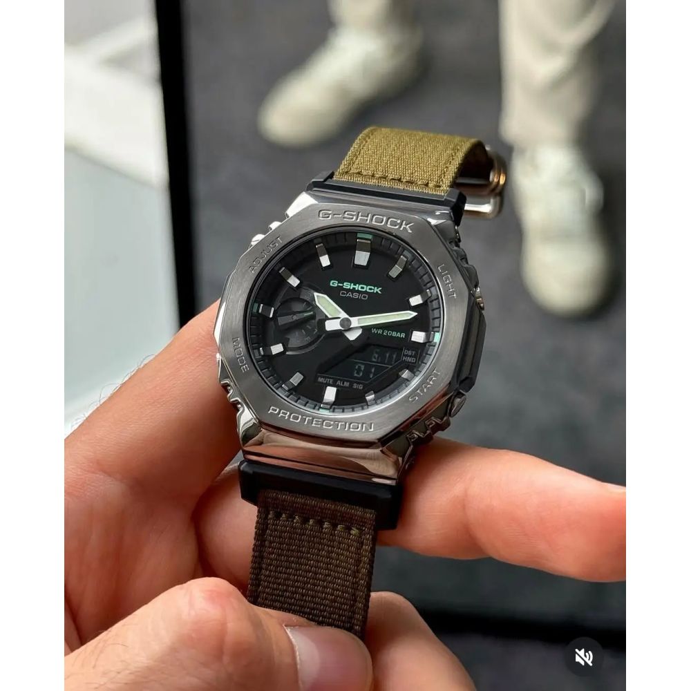 Gshock GM2100CB-3A Velvet Strap