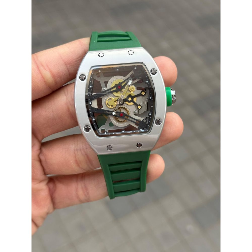 Richard Mill e Transparent Silicone Green