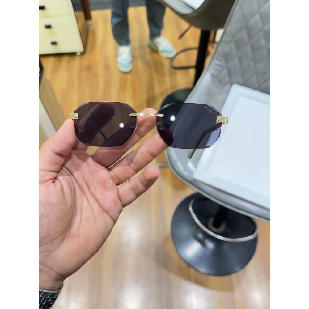 Gucci_2312_gold_black