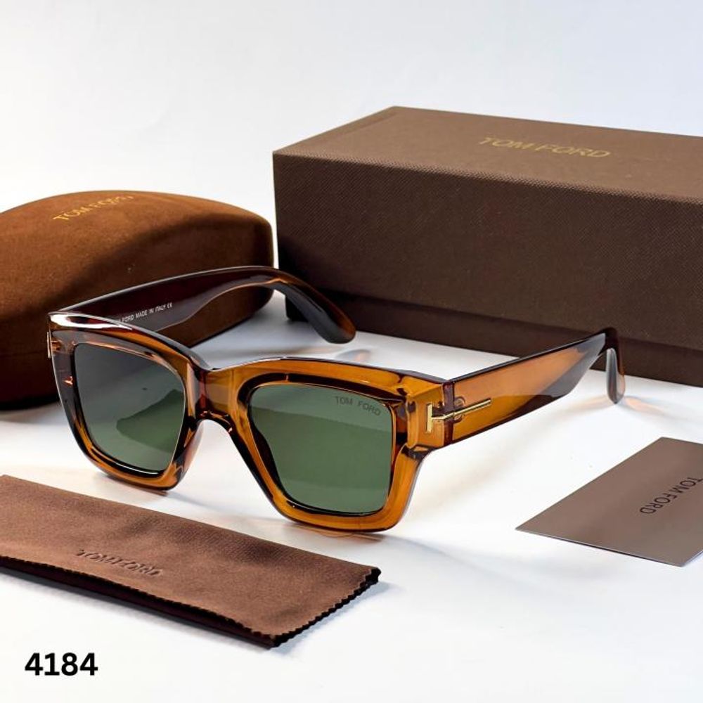Tomfor 4184 brown green