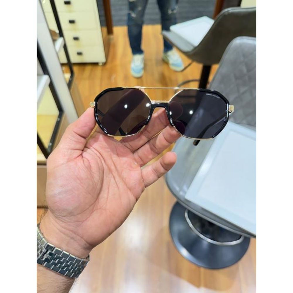 Marc jacob 2120 gold black