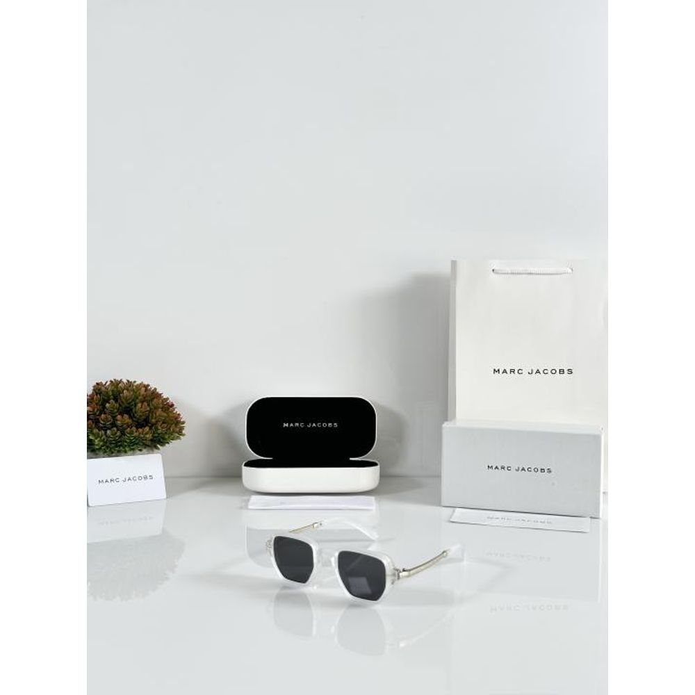 Marc Jacobs 1140 Ice Black