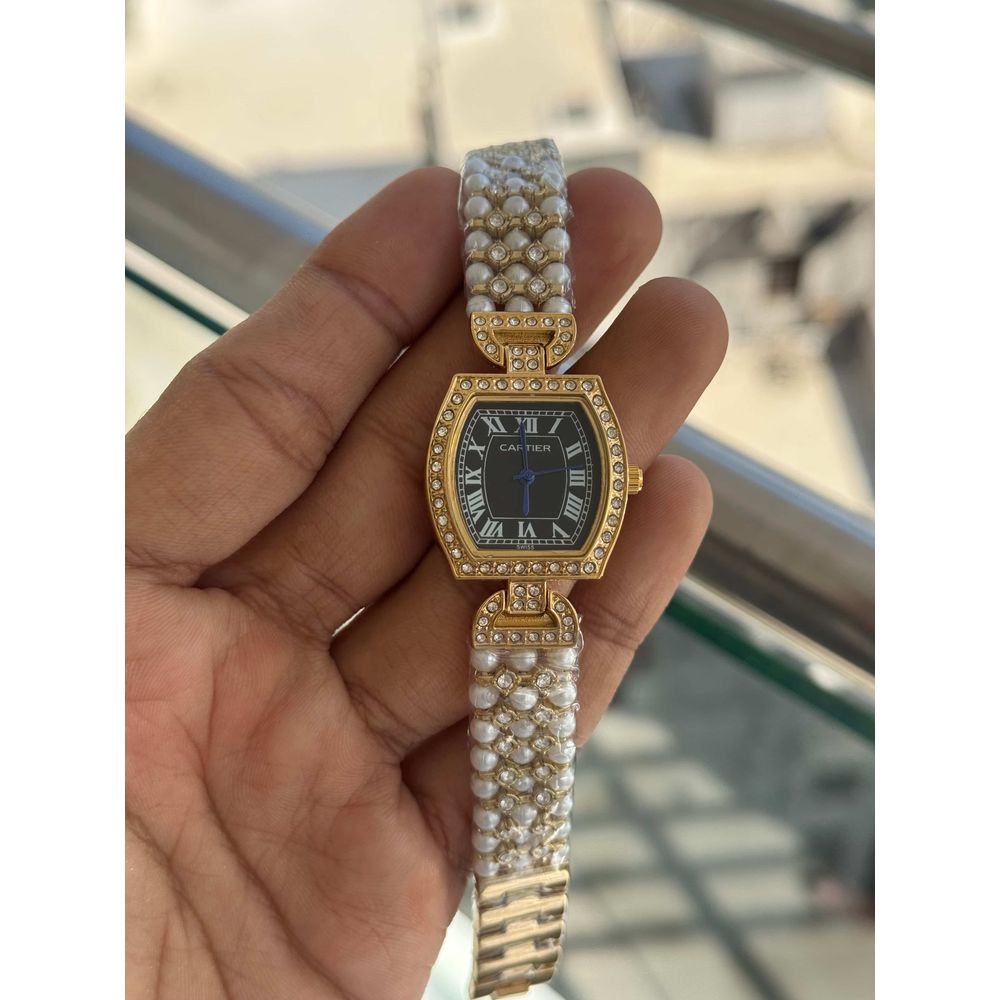 Cartie r Pearls Gold Black Premium Watch