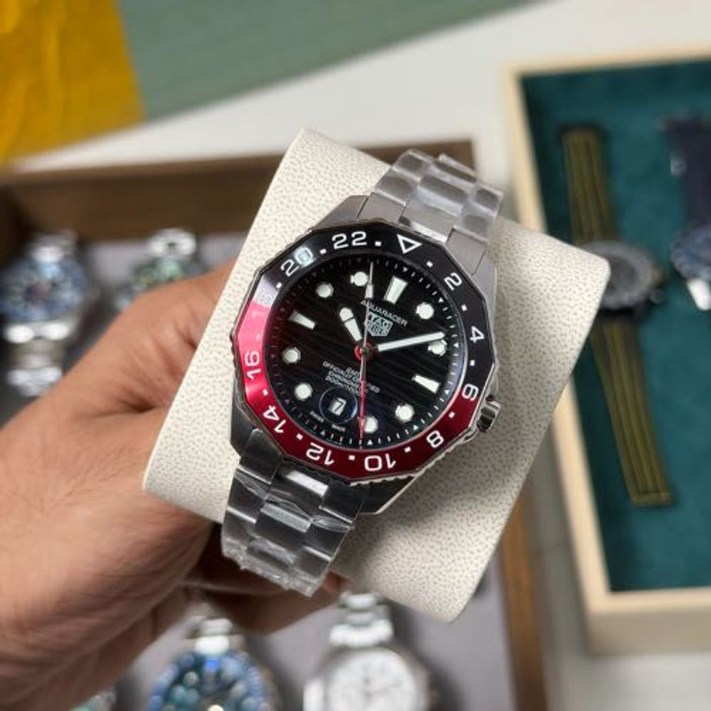 Discounted Unit Tag Huer Aqua Racer Professional 300M GMT Edition