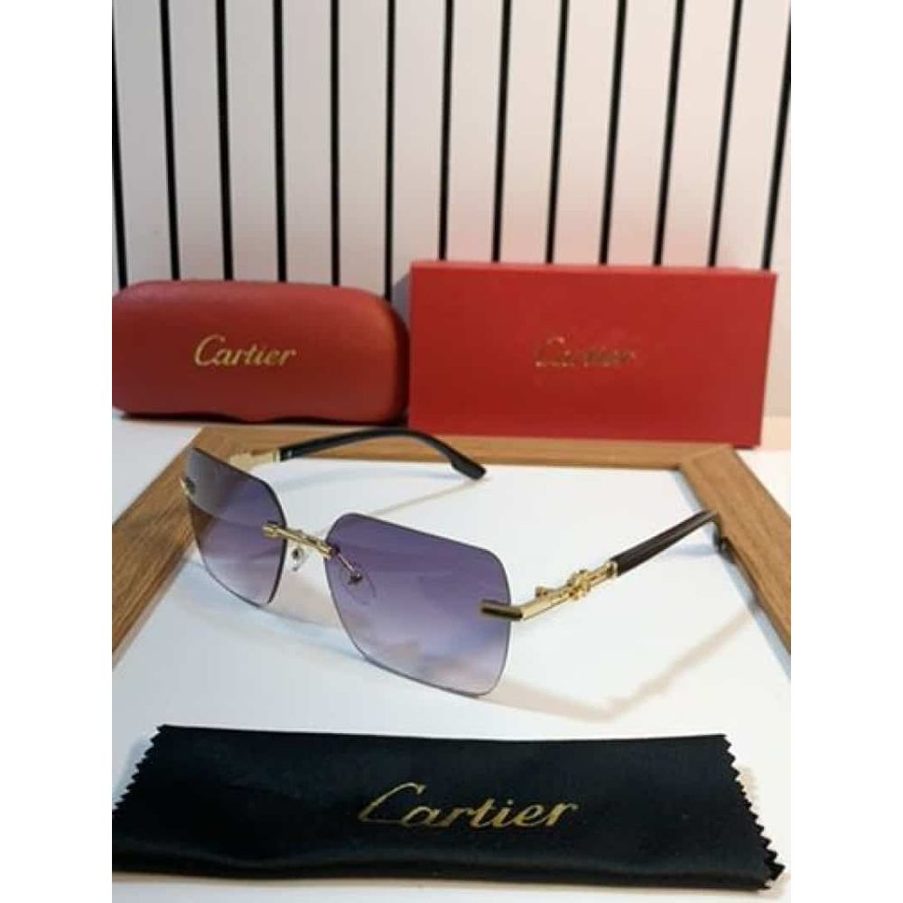 c4r·tIeR_8821 gold black shaded