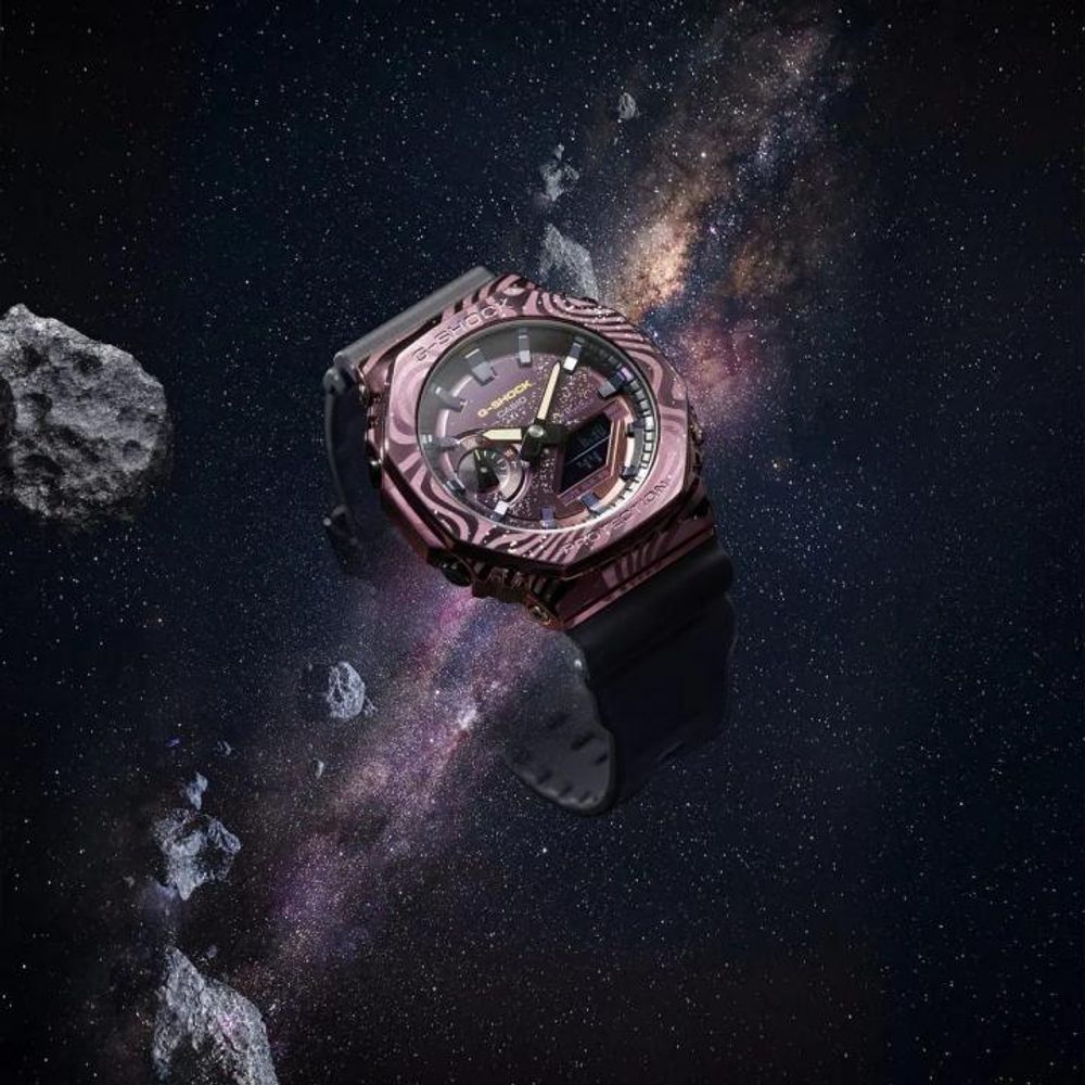 Casio G-Shock GM-2100MWG-1ADR