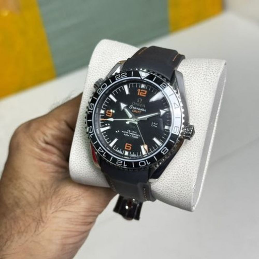 Omeghaa planet ocean 600m gmt