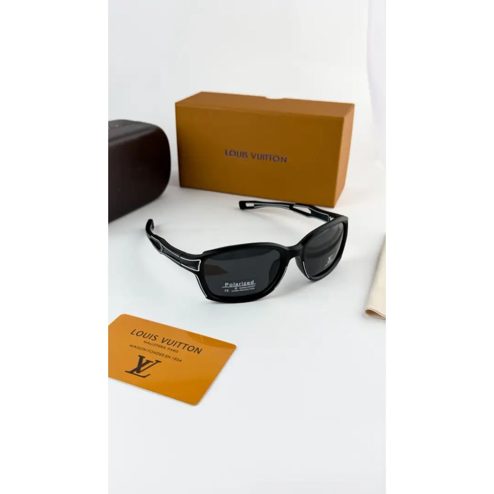 Loui_vuitton_black_2704