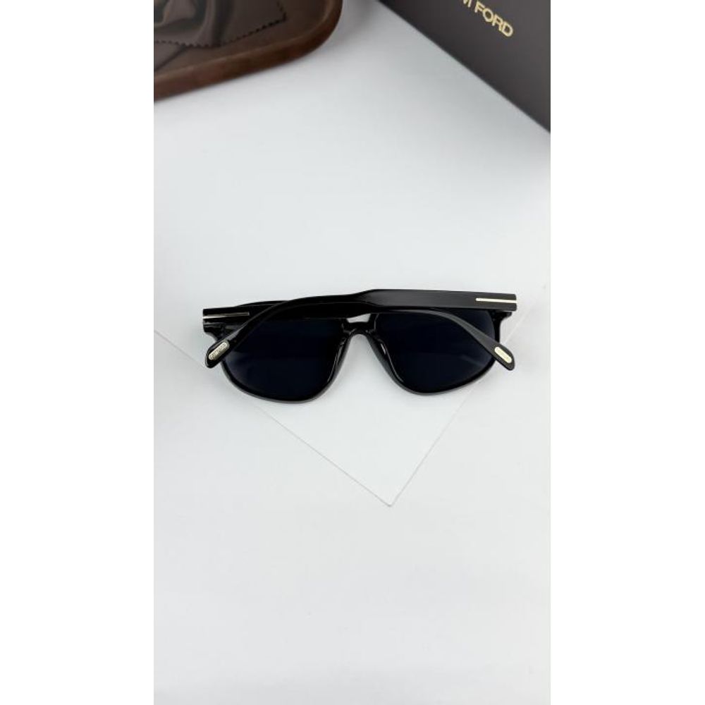 Tomfor_black_0642-69