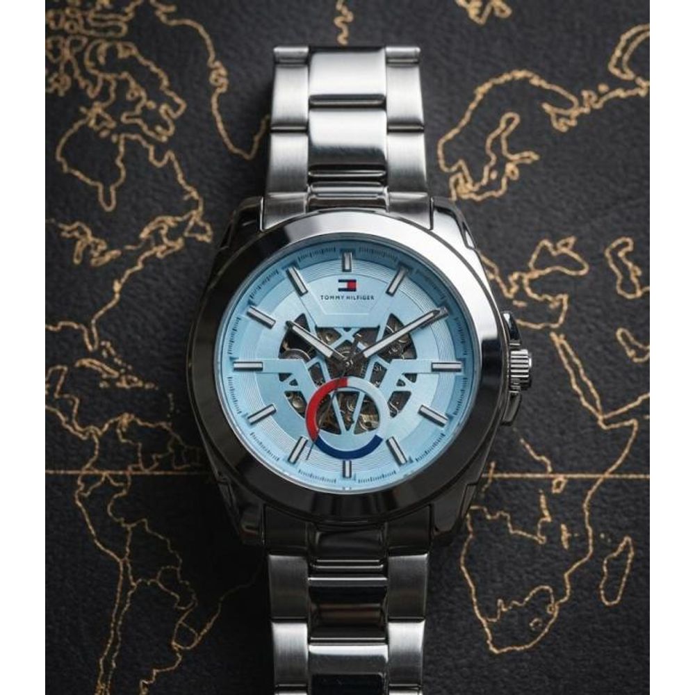 Tommy Hilfigar automatic skeleton
