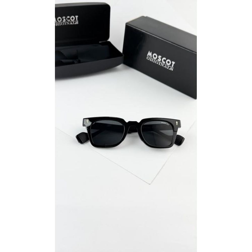 MOSCOT_BLACK_98179