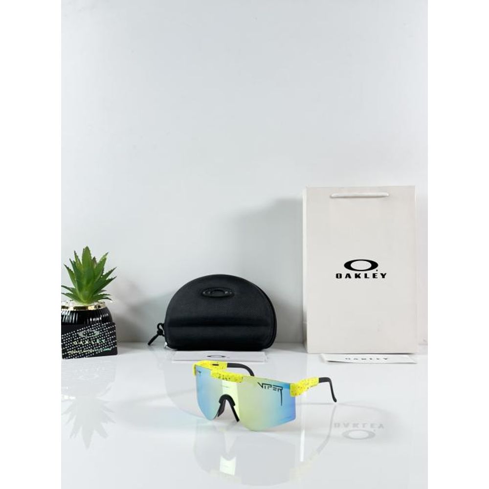 Oakly C15 Yellow Green Revo