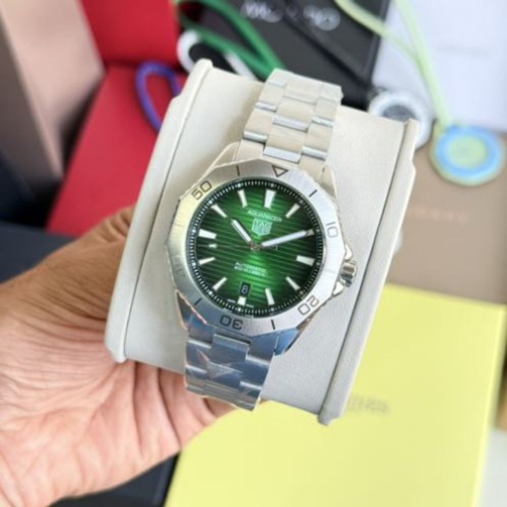 Tag Huer Aqua Racer Professional 200