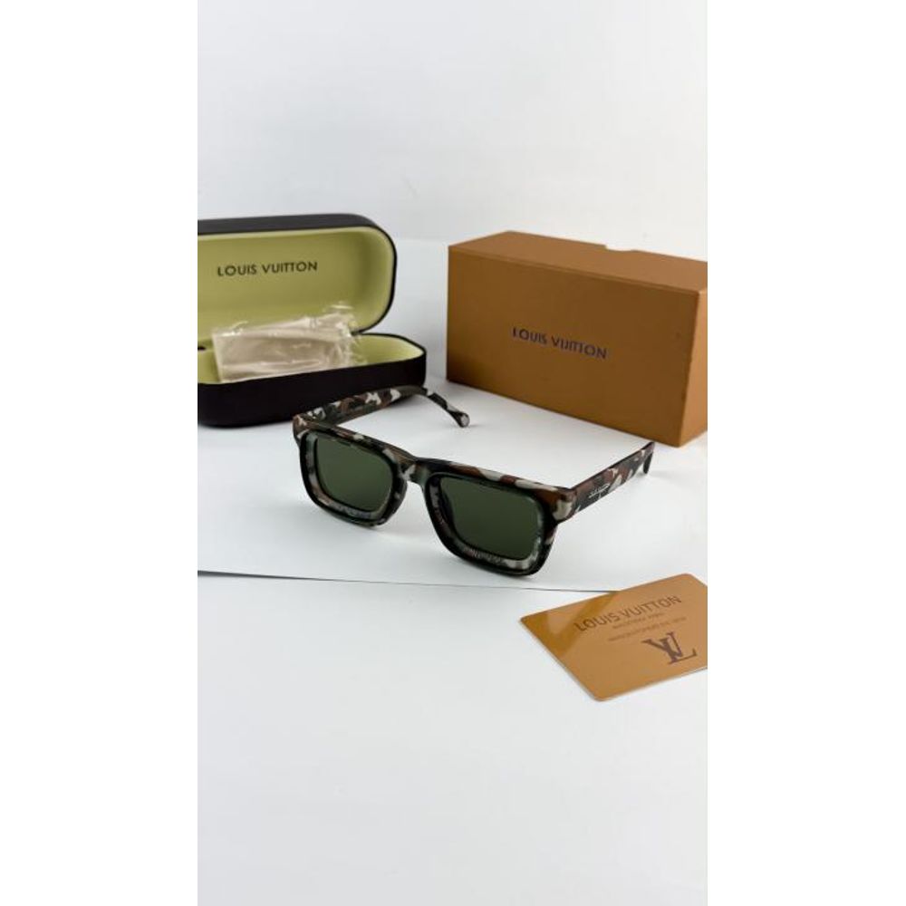 Loui_vuitton_Army_green_7782