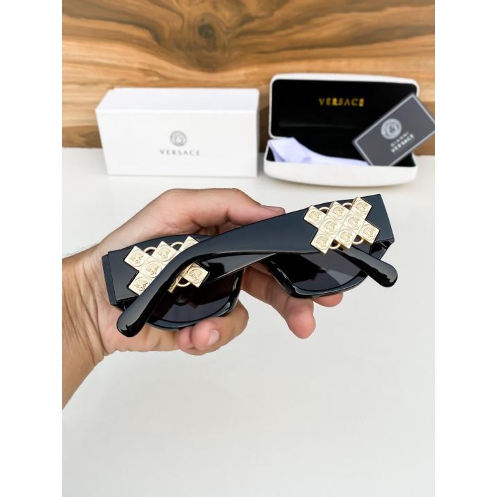 Versace gold black 4200