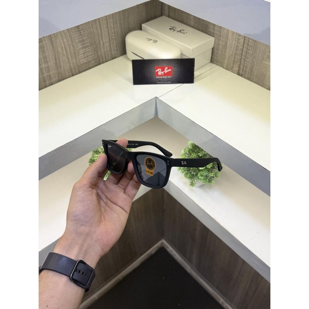 Raybaan RB0502 Reverse Wayfarer (Matt Black)