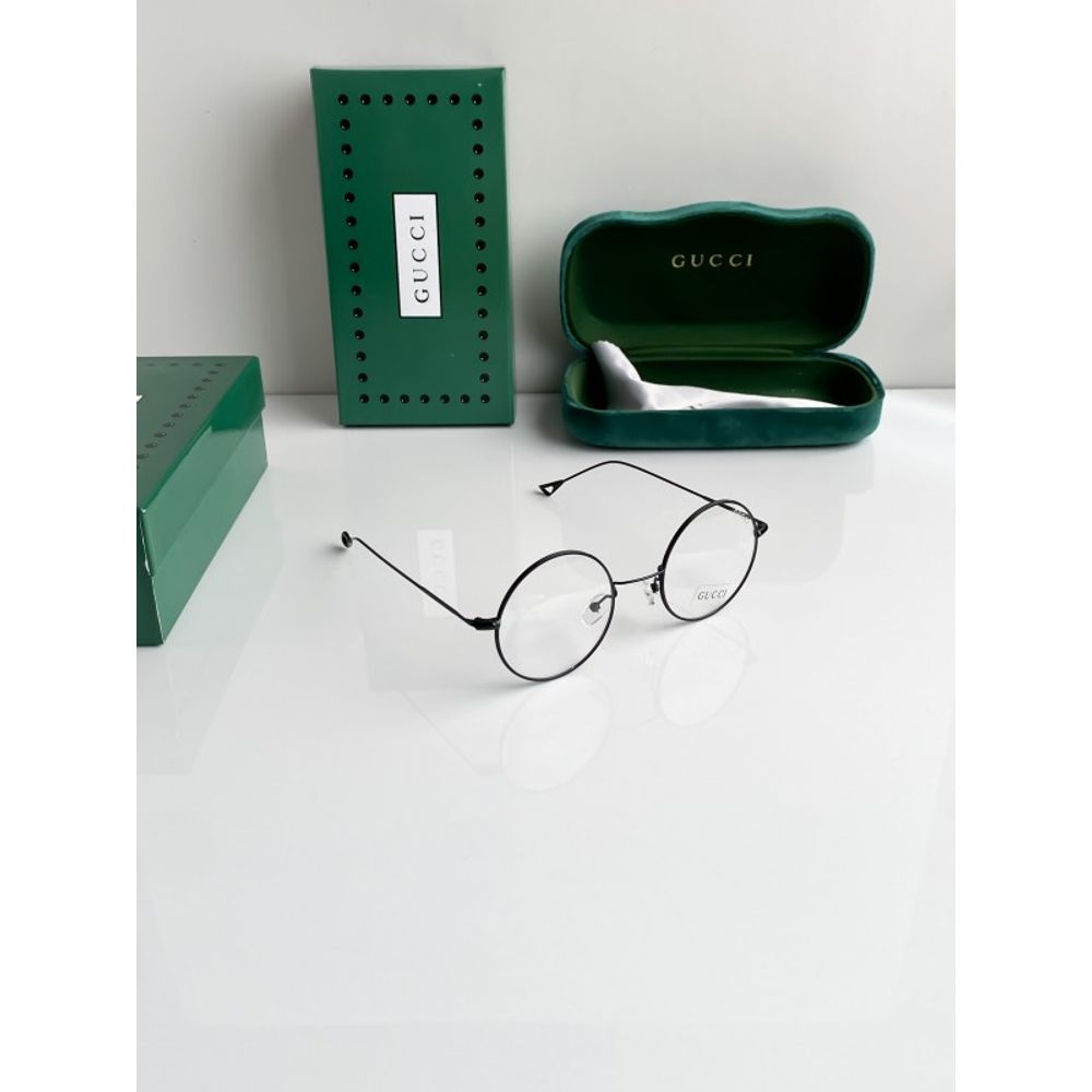 Gucc_Ayesha_frame_4010
