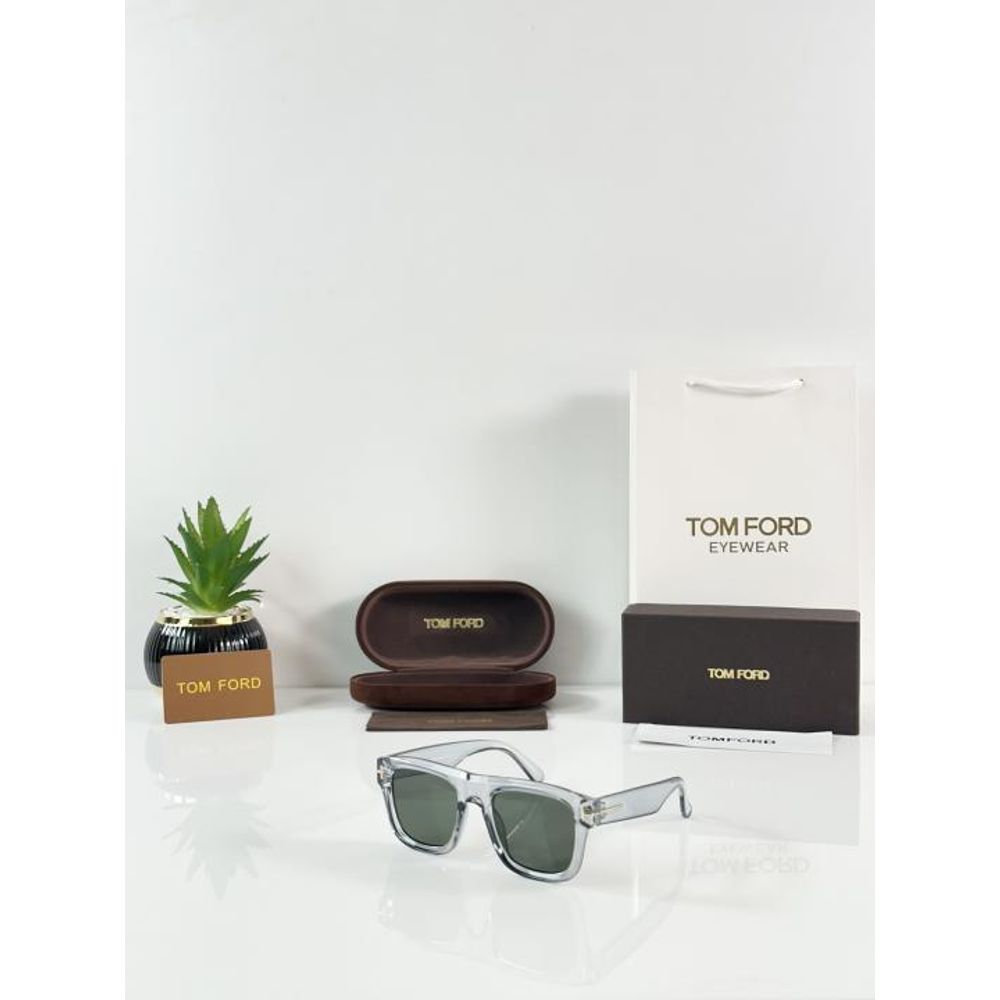 Tom 259 Grey Green