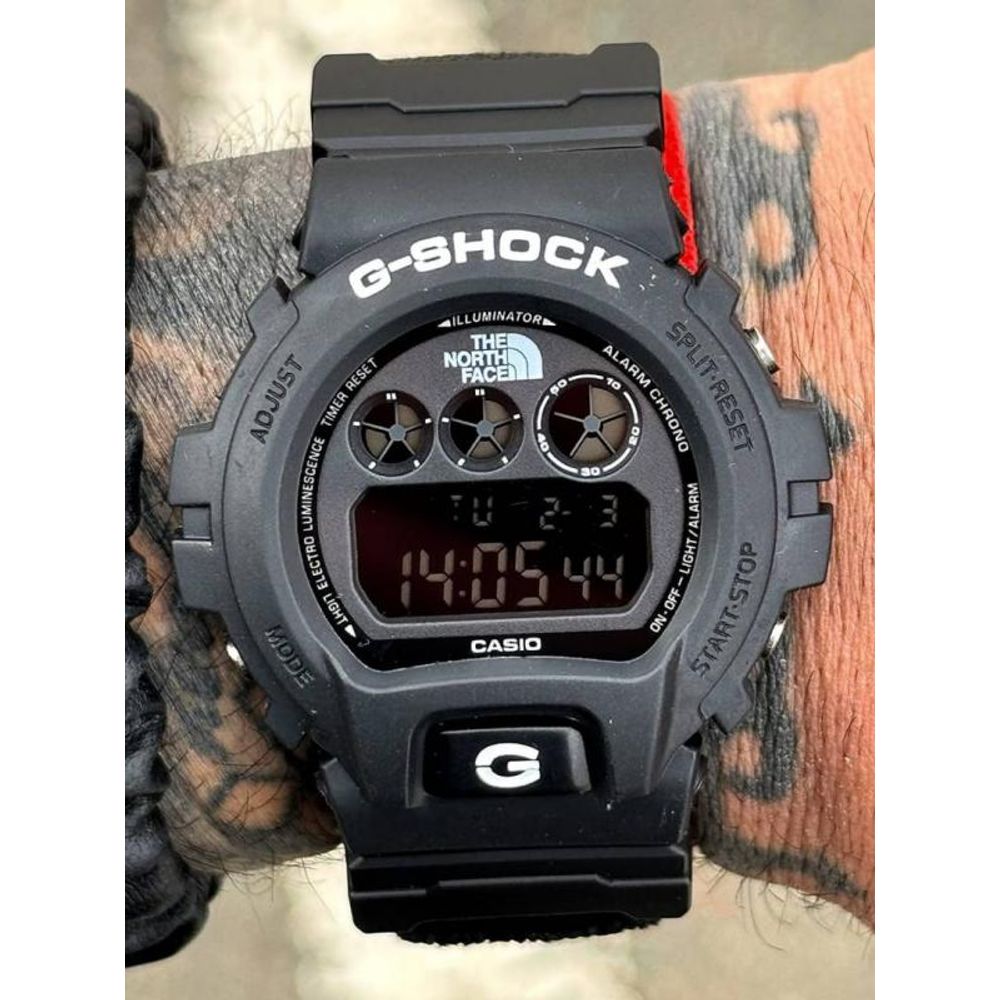 Casio G-Shock x Supreme x Special Edition black and white