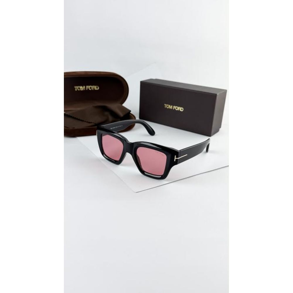 Tomfor_black_red-184-23