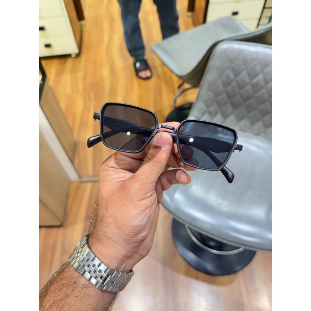Prad 7381 black