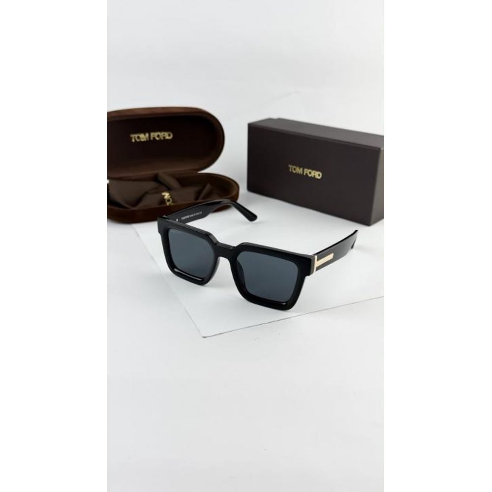 Tomfor_black_2098