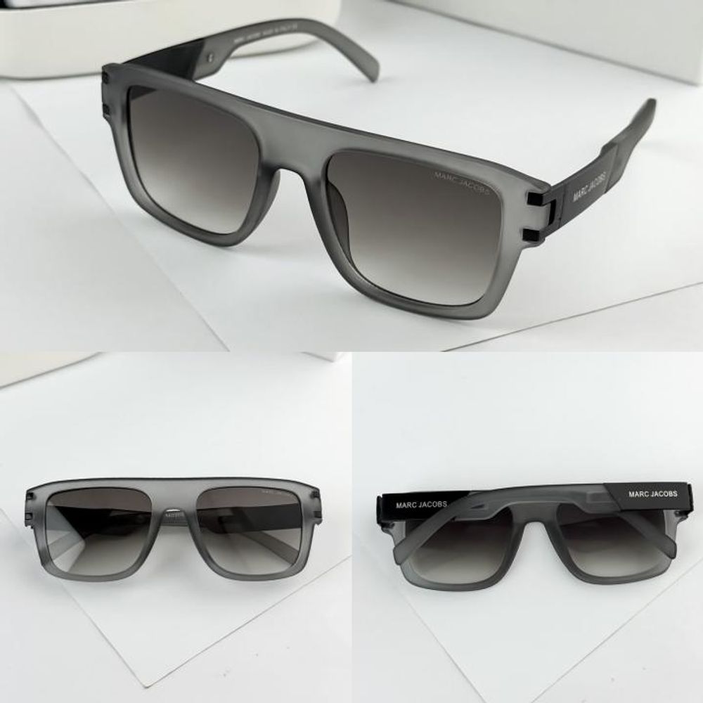 MARC JACOBS GREY BLACK 1004