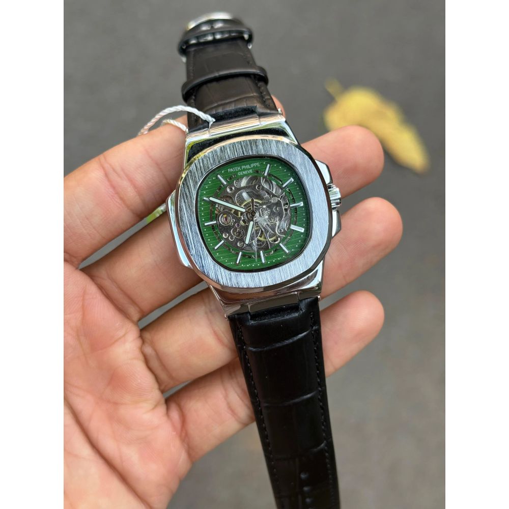 Pate k Phillipe Nautilus Leather Automatic