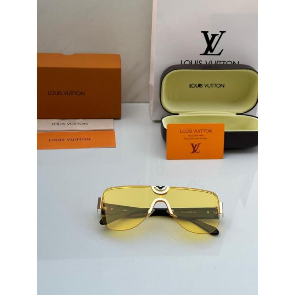 LOIUS VUTTON SUNGLASS D-32