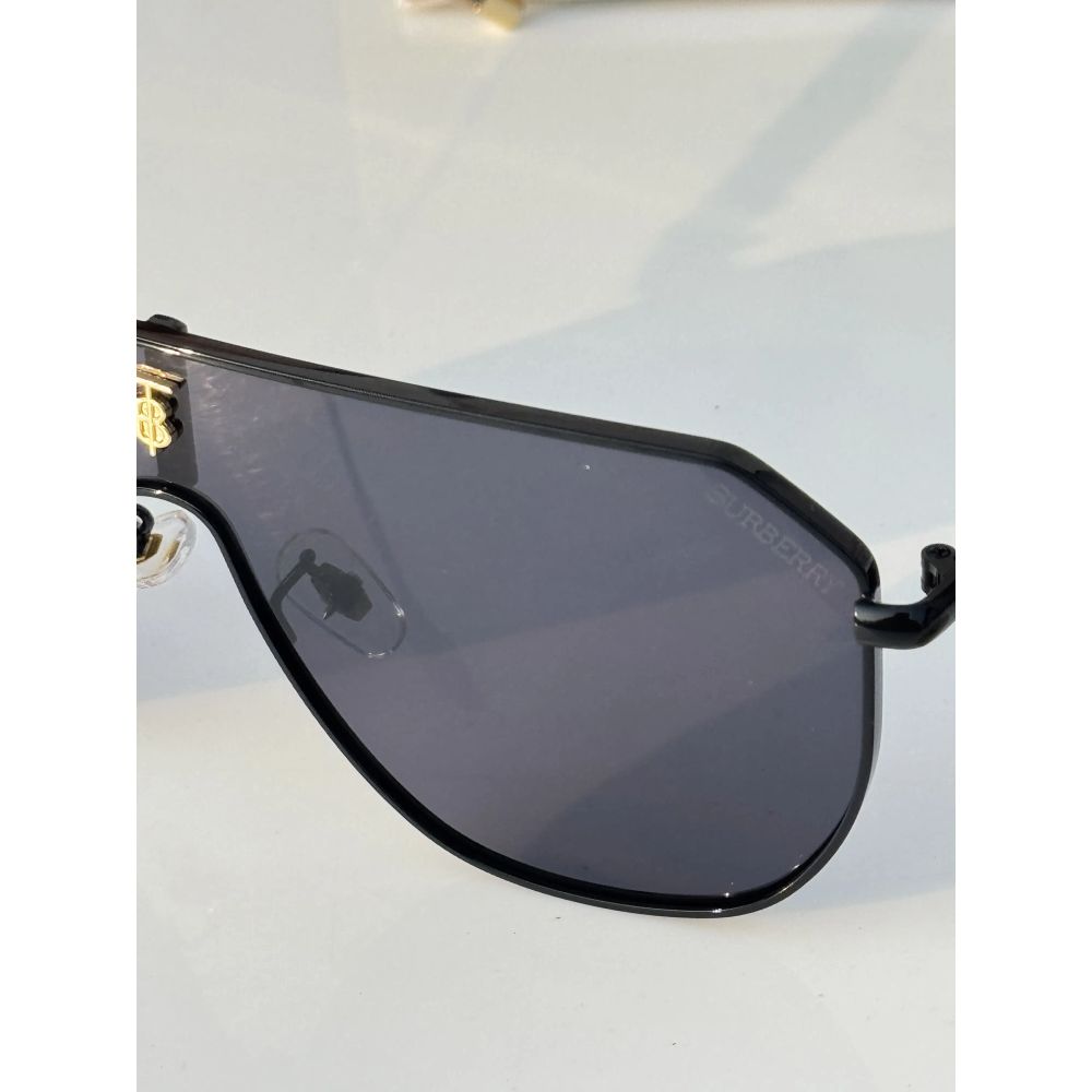 Burberry_23068_black