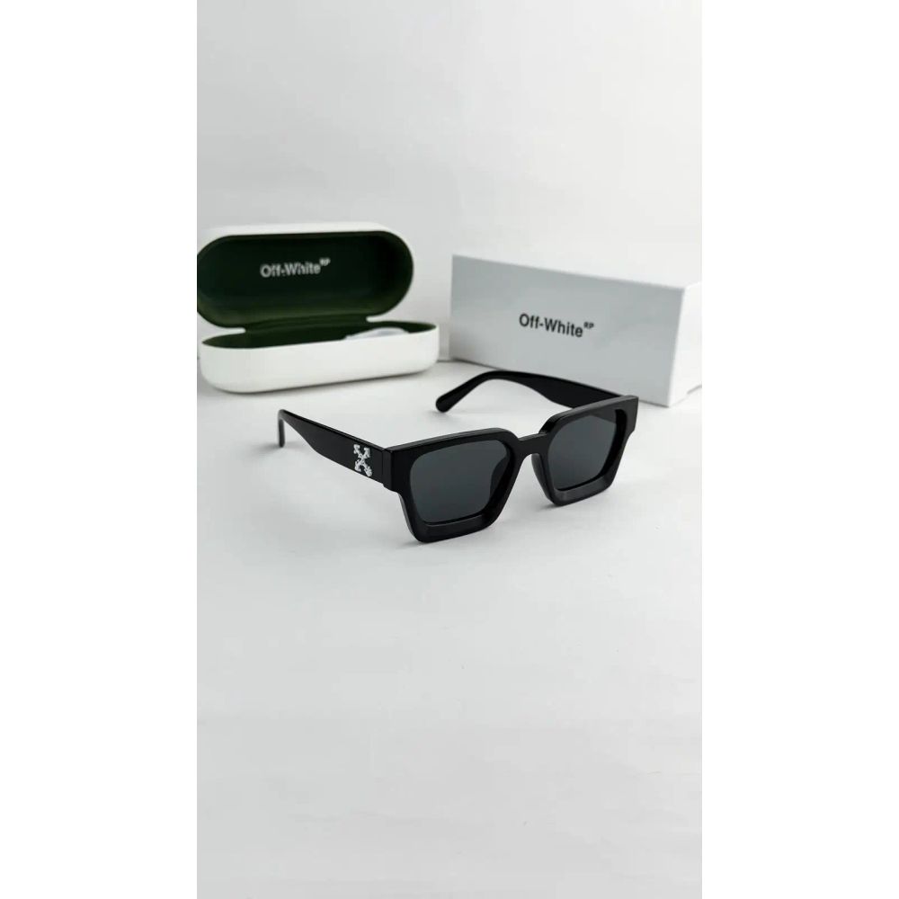 Off_white_full_black