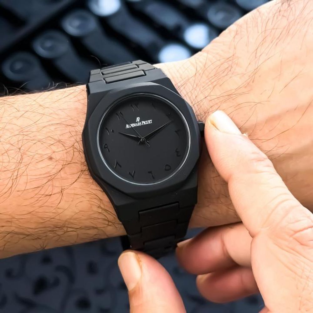 AUDEMAR PIGUET_FULL-BLACK