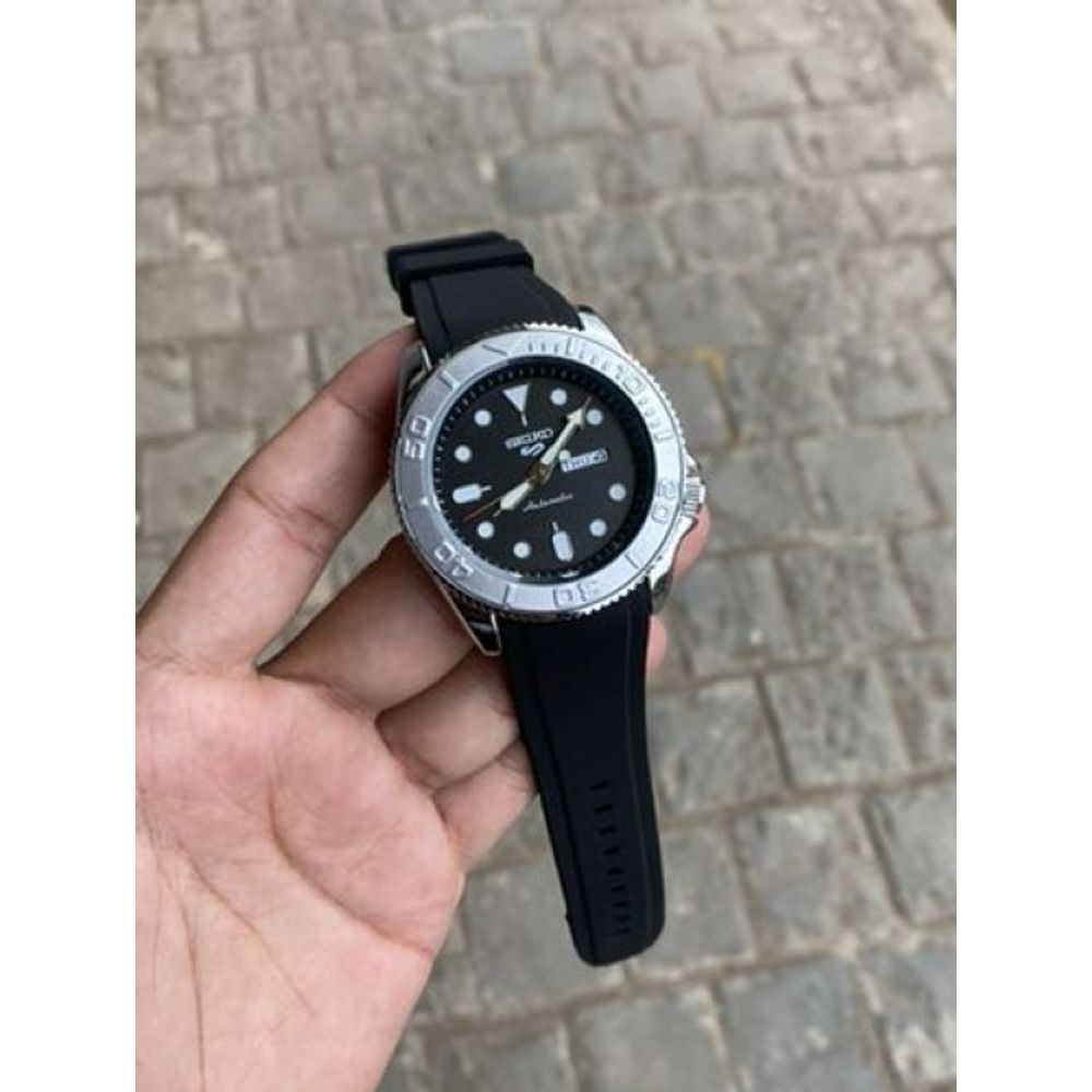 Seiko 5