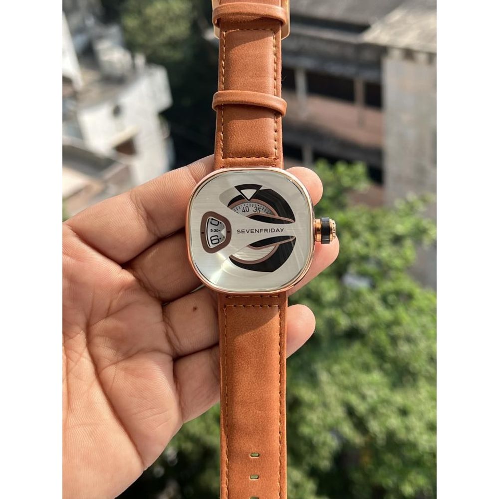 SEVEN FRIDAY ULTRA PREMIUM WATCH