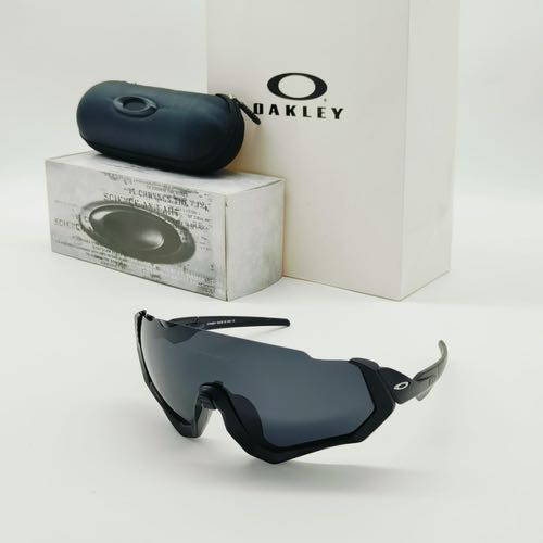 Oakle_y sunglas D-133