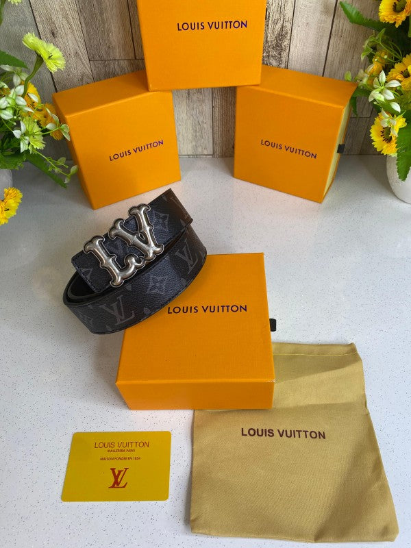 LOUIS_VUITTON PREMIUM BELT WID OG BOX DUST BAG CARD ALL ACCESSORIES 154