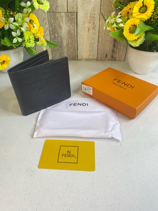 FEND_I WALLET WID OG BOX DUST BAG CARD 125