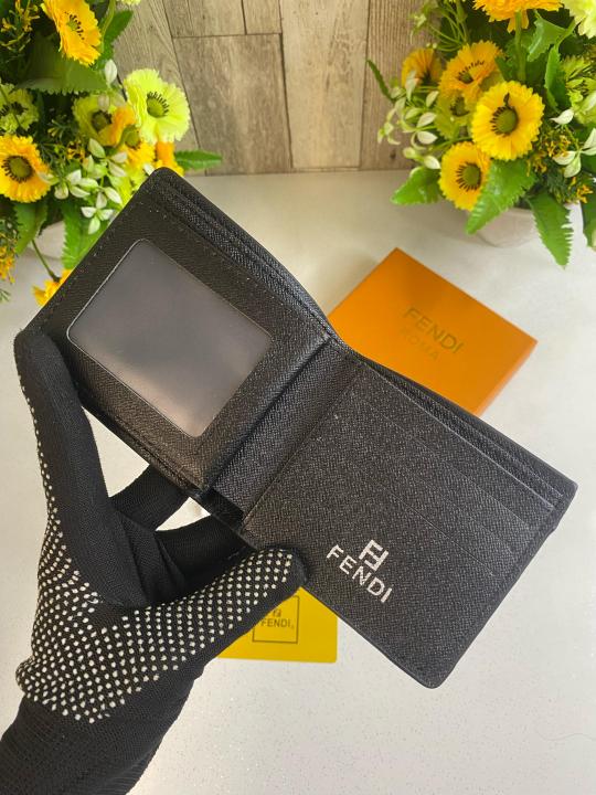 FEND_I WALLET WID OG BOX DUST BAG CARD 125