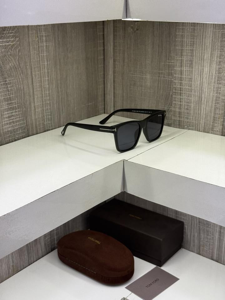 TomFord 395 Matt black