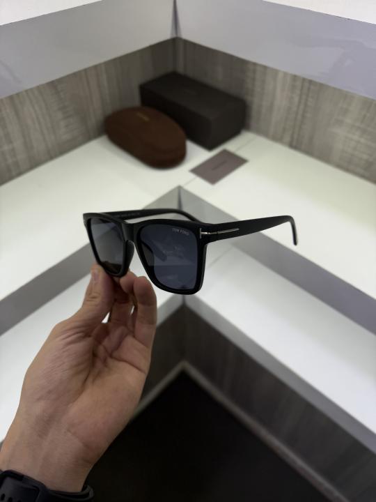 TomFord 395 Matt black