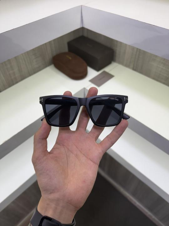 TomFord 395 Matt black